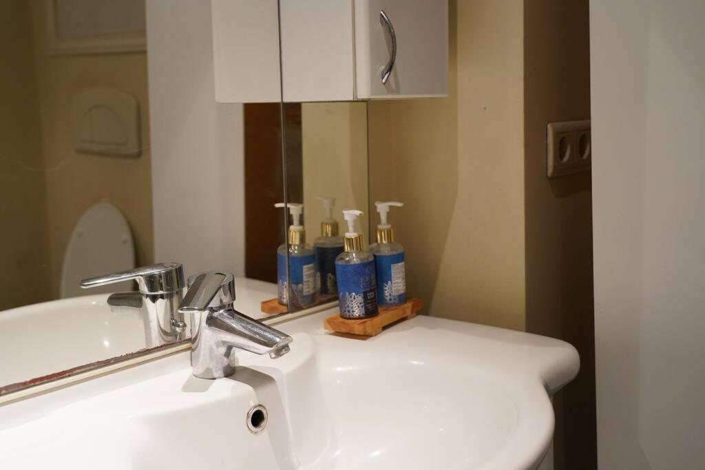 Family Friendly 1 Bed Appartment Brussels Ngoại thất bức ảnh