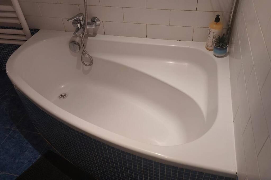 Family Friendly 1 Bed Appartment Brussels Ngoại thất bức ảnh